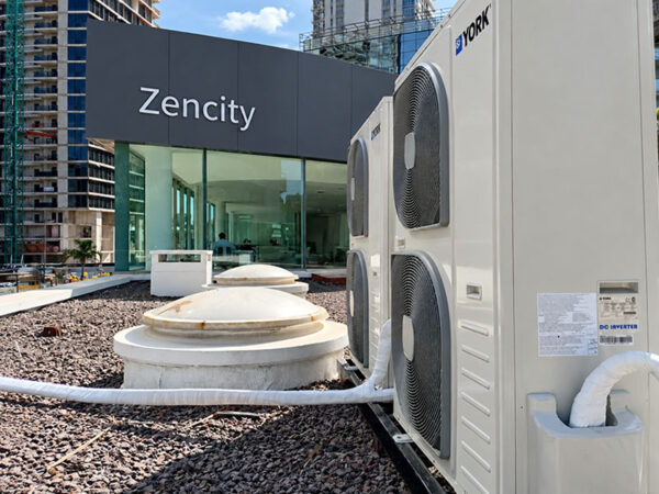 Instalación de equipos piso techo en concesionaria Triumph Zencity — foto 5