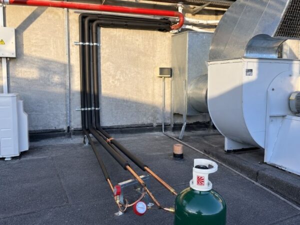 Instalación de sistema VRF en Aeroparque — foto 7